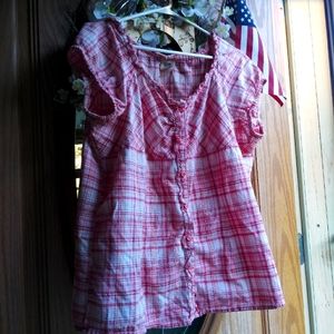 Faded Glory Ruffled Tee